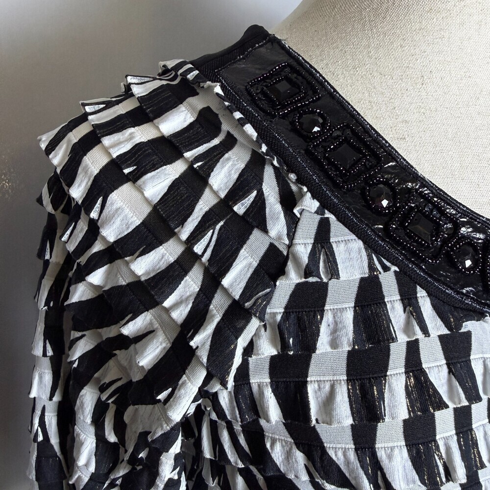 Investments Women's Ruffle Zebra Print Blouse Sz L Black White Gold 3/4 Sleeves - Picture 3 of 14